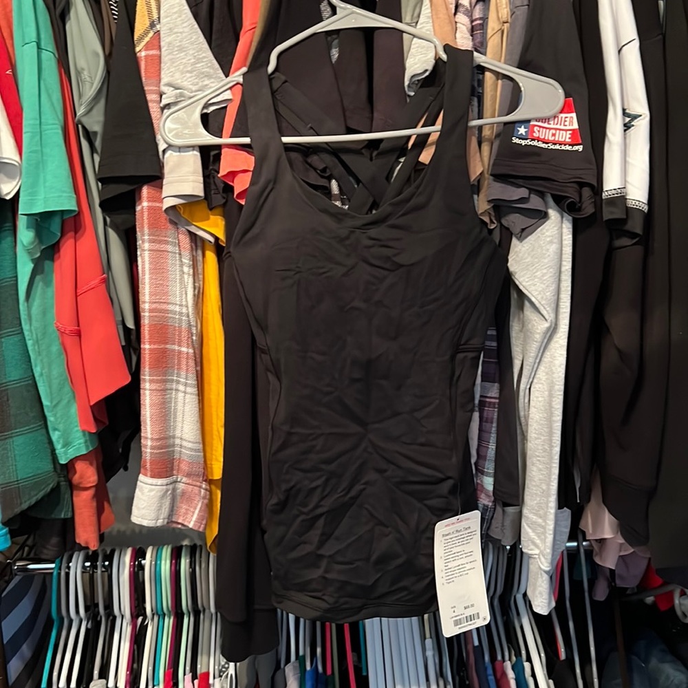 NWT Lululemon Stash n' Run Tank - Size 4